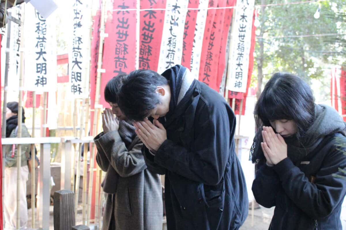 代々木八幡宮　アナロジコ　初詣