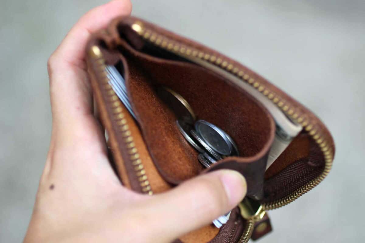 アナロジコのL字ファスナー財布